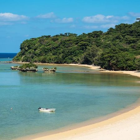 Hotel Hoshitate Iriomotejima Urauchi Екстер'єр фото